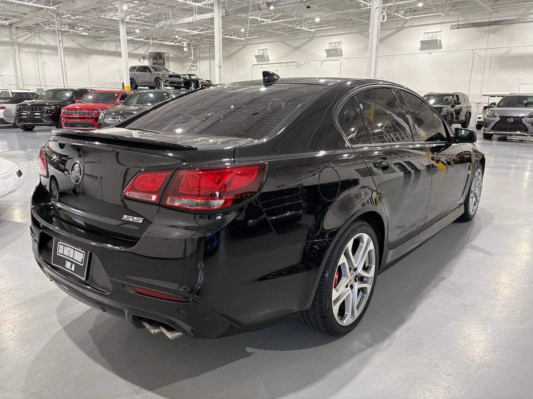 Used 2017 Chevrolet SS RWD image 7