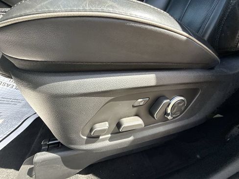 Used 2024 Hyundai Palisade Calligraphy FWD image 18