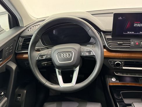 Used 2021 Audi Q5 2.0T Premium Plus w/ Premium Plus Package AWD/4WD image 17