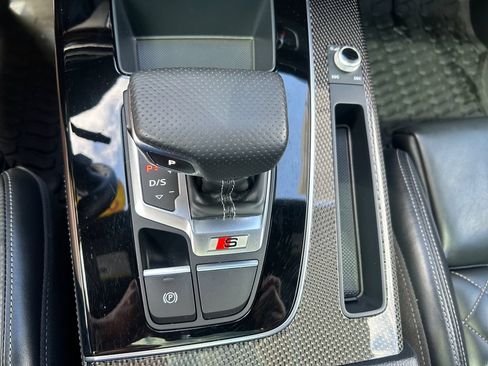 Used 2024 Audi SQ5 Premium Plus w/ Premium Plus Package AWD/4WD image 15