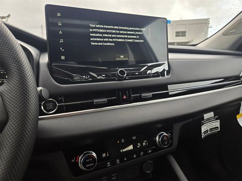 New 2026 Mitsubishi Outlander Trail Edition image 15