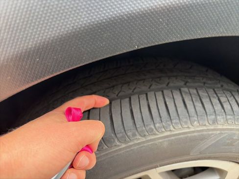 Used 2020 Subaru Crosstrek 2.0i Limited w/ Moonroof Package w/Navigation image 3