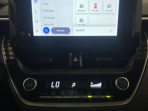 Used 2025 Toyota Corolla LE FWD image 24