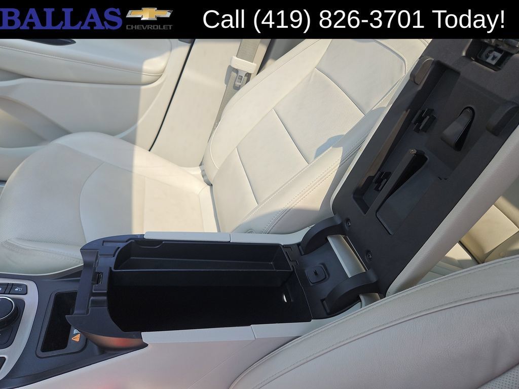 Used 2019 GMC Terrain Denali w/ GMC Pro Grade Package AWD/4WD image 21