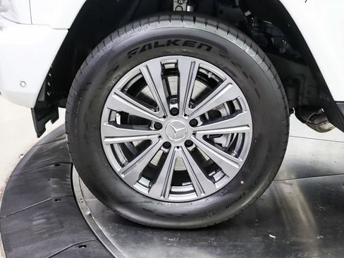 Used 2026 Mercedes-Benz G 550 image 9