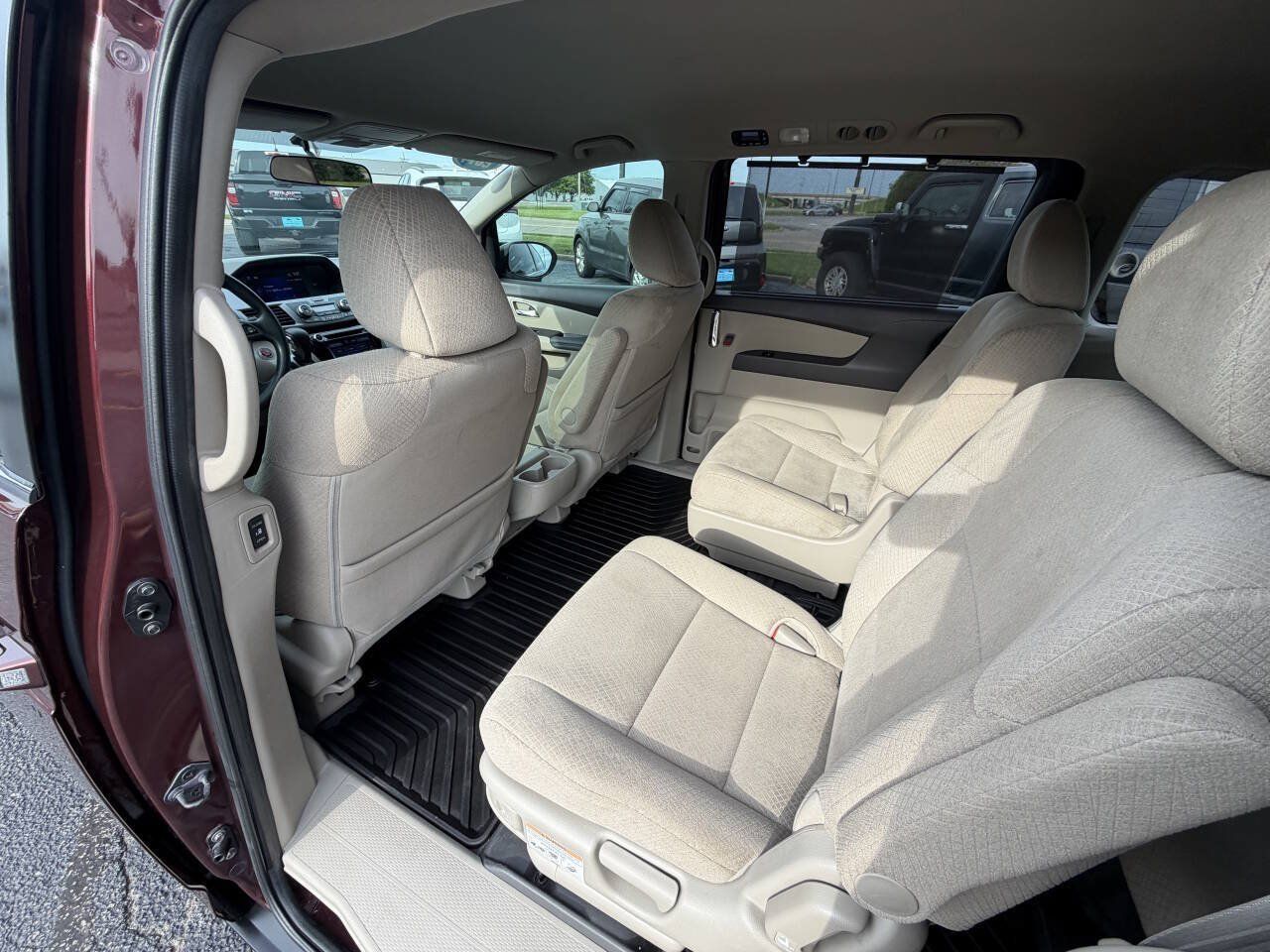 Used 2014 Honda Odyssey EX image 24