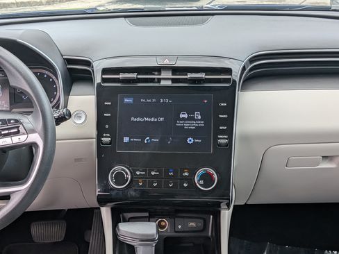 Used 2023 Hyundai Tucson SEL FWD image 20