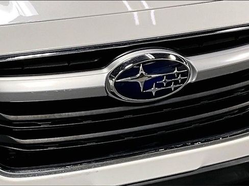 Used 2020 Subaru Outback Premium image 29