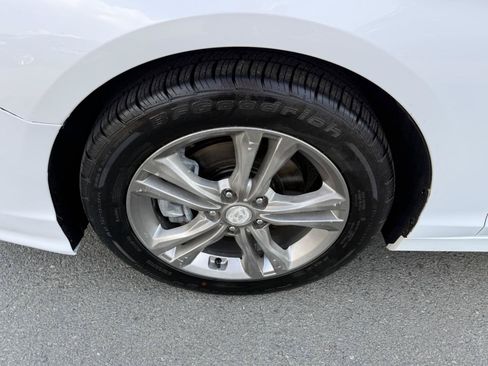 Used 2018 Hyundai Sonata Limited w/ Limited Ultimate Package 03 FWD image 7