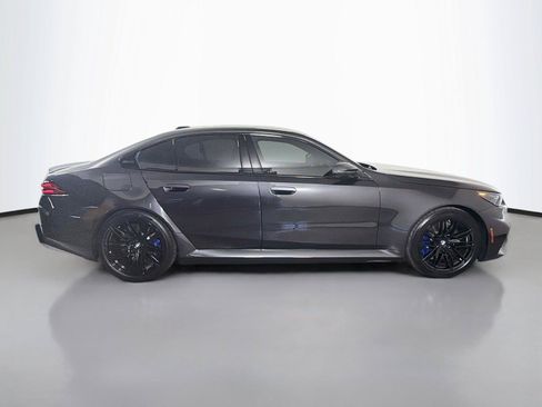 New 2027 BMW M5 w/ Carbon Package AWD/4WD image 4
