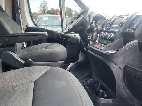 Used 2017 RAM ProMaster 1500 w/ Interior Convenience Group FWD image 10