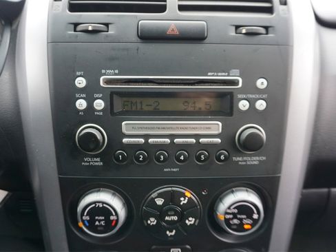 Used 2006 Suzuki Grand Vitara 2WD image 9