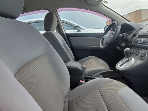 Used 2010 Nissan Sentra 2.0 SR FWD image 4
