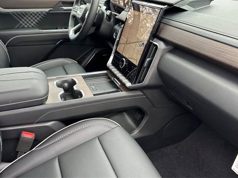 New 2026 GMC Acadia Denali image 19