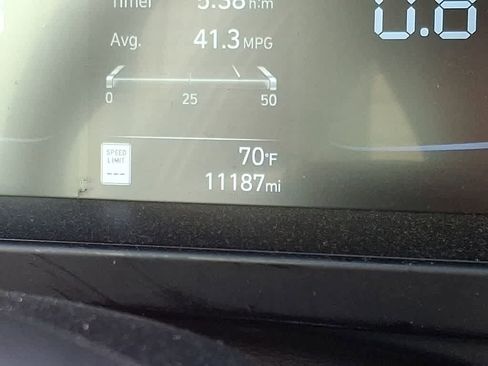 Used 2025 Hyundai Elantra Sport FWD image 19