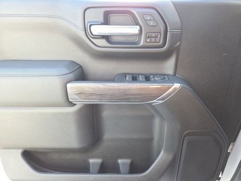 Used 2022 Chevrolet Silverado 1500 LTZ image 33