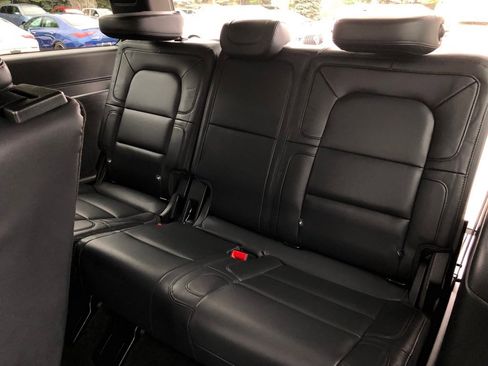 Used 2022 Lincoln Navigator Reserve image 33