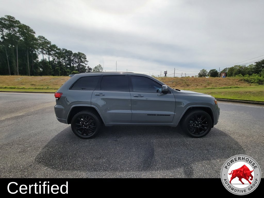 Used 2020 Jeep Grand Cherokee Altitude RWD image 8