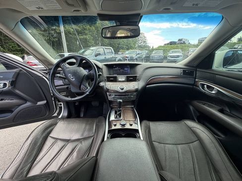 Used 2011 INFINITI M37 w/ Deluxe Touring Pkg RWD image 14