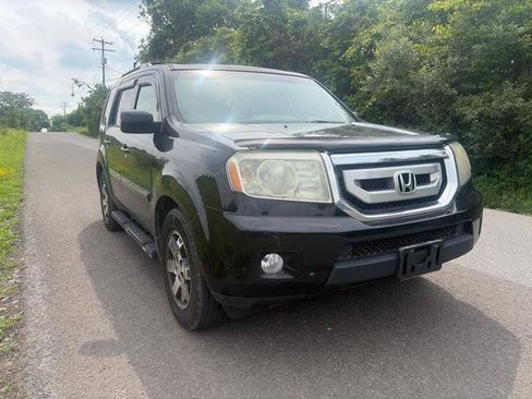 Used 2011 Honda Pilot Touring image 3