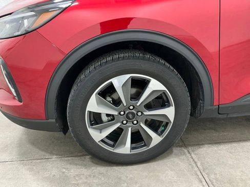 Used 2023 Ford Escape Platinum image 7