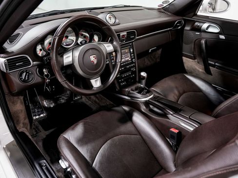 Used 2009 Porsche 911 Turbo AWD/4WD image 9