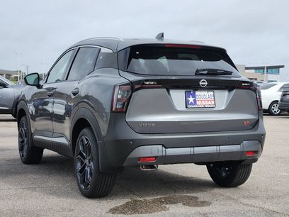 New 2026 Nissan Kicks SR w/ SR Premium Package