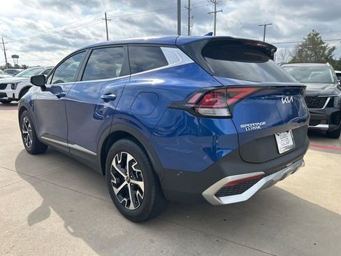 Used 2023 Kia Sportage EX image 6