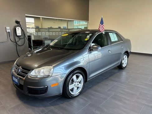 Used 2009 Volkswagen Jetta SE FWD image 30