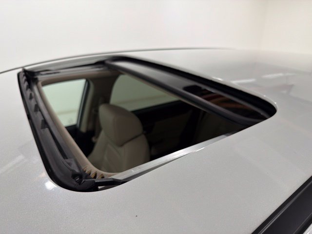 Used 2022 Honda CR-V EX-L image 27