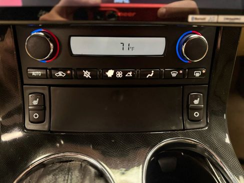 Used 2013 Chevrolet Corvette Grand Sport w/ 3LT Preferred Equipment Group image 26