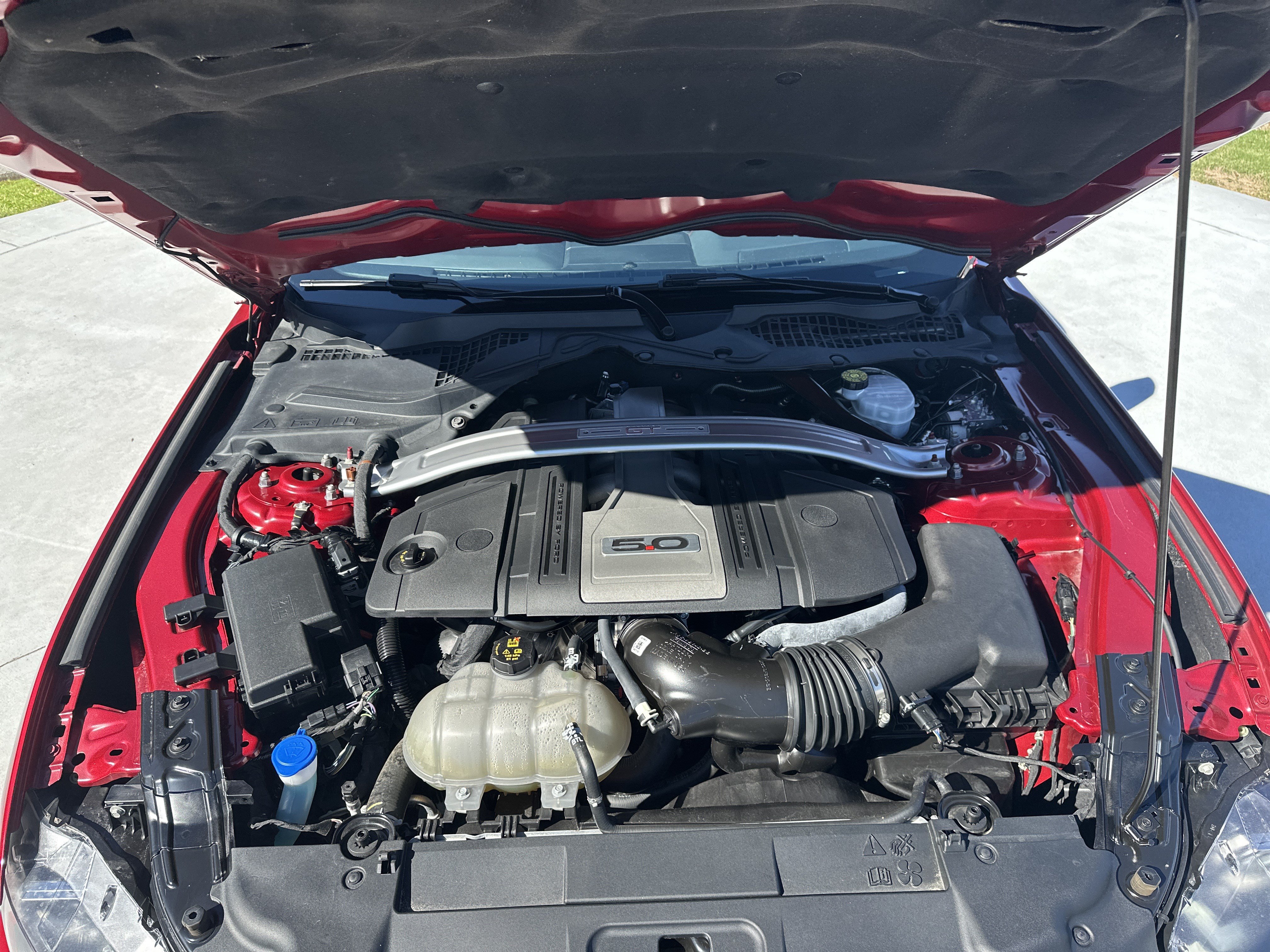 Used 2020 Ford Mustang GT Premium w/ Equipment Group 401A RWD image 34