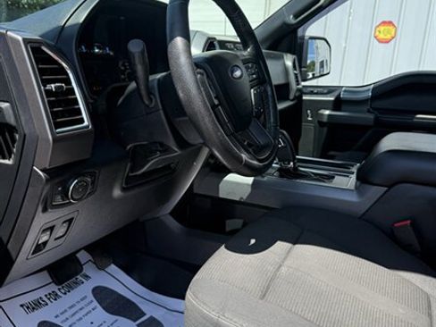 Used 2016 Ford F150 XLT w/ Equipment Group 302A Luxury AWD/4WD image 18