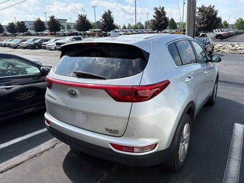 Used 2017 Kia Sportage LX FWD image 4