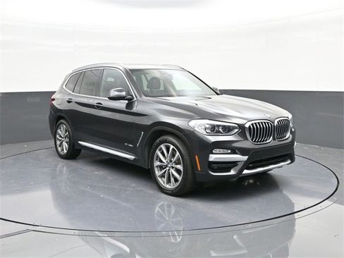 Used 2018 BMW X3 xDrive30i w/ Premium Package image 22
