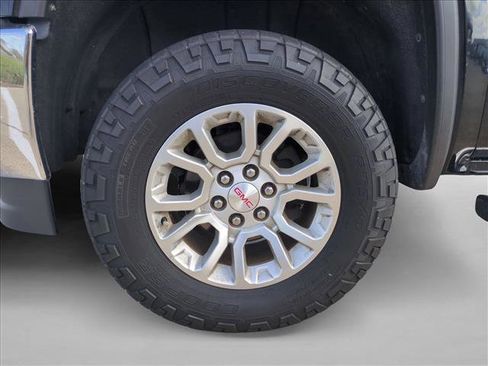 Used 2017 GMC Sierra 1500 SLE w/ SLE Value Package image 15