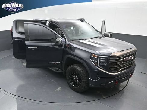 Used 2023 GMC Sierra 1500 AT4X AWD/4WD image 25