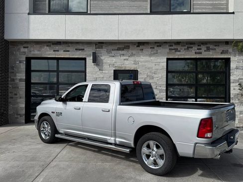 Used 2019 RAM 1500 Big Horn AWD/4WD image 5