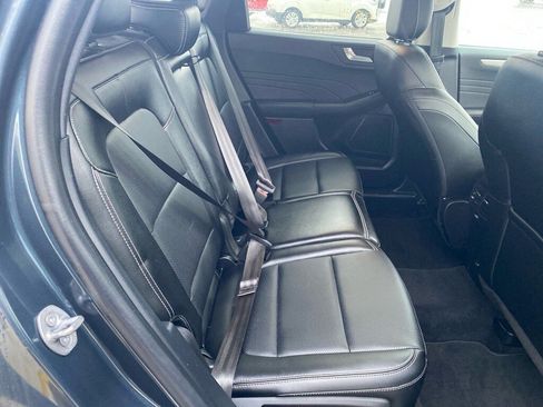 Used 2022 Ford Escape SEL image 24