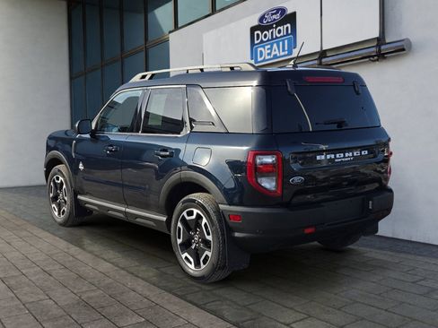 Certified 2022 Ford Bronco Sport Outer Banks w/ Tech Package image 5