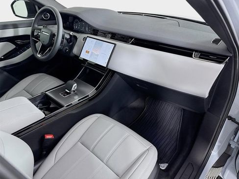 Used 2026 Land Rover Range Rover Evoque S image 31