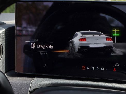 Used 2025 Ford Mustang GT RWD image 26