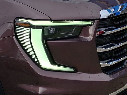 New 2026 GMC Acadia Elevation w/ LPO, Floor Liner Package image 9