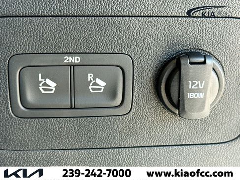 New 2026 Kia Sorento S w/ S Panoramic Sunroof Package image 13