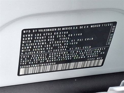 New 2026 Volkswagen Tiguan SE R-Line image 11