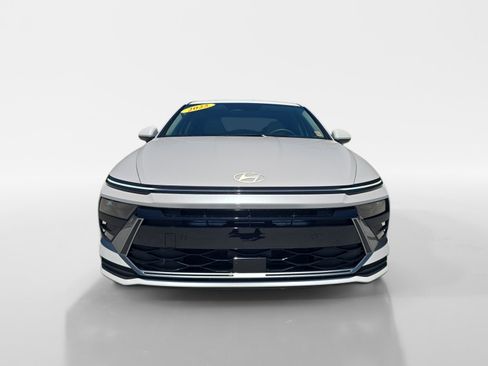 Used 2025 Hyundai Sonata SE FWD image 8