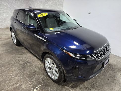 Used 2023 Land Rover Range Rover Evoque SE AWD/4WD image 63