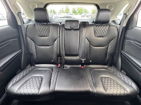 Used 2024 Ford Edge Titanium AWD/4WD image 27