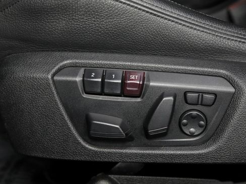 Used 2015 BMW M3 RWD image 49