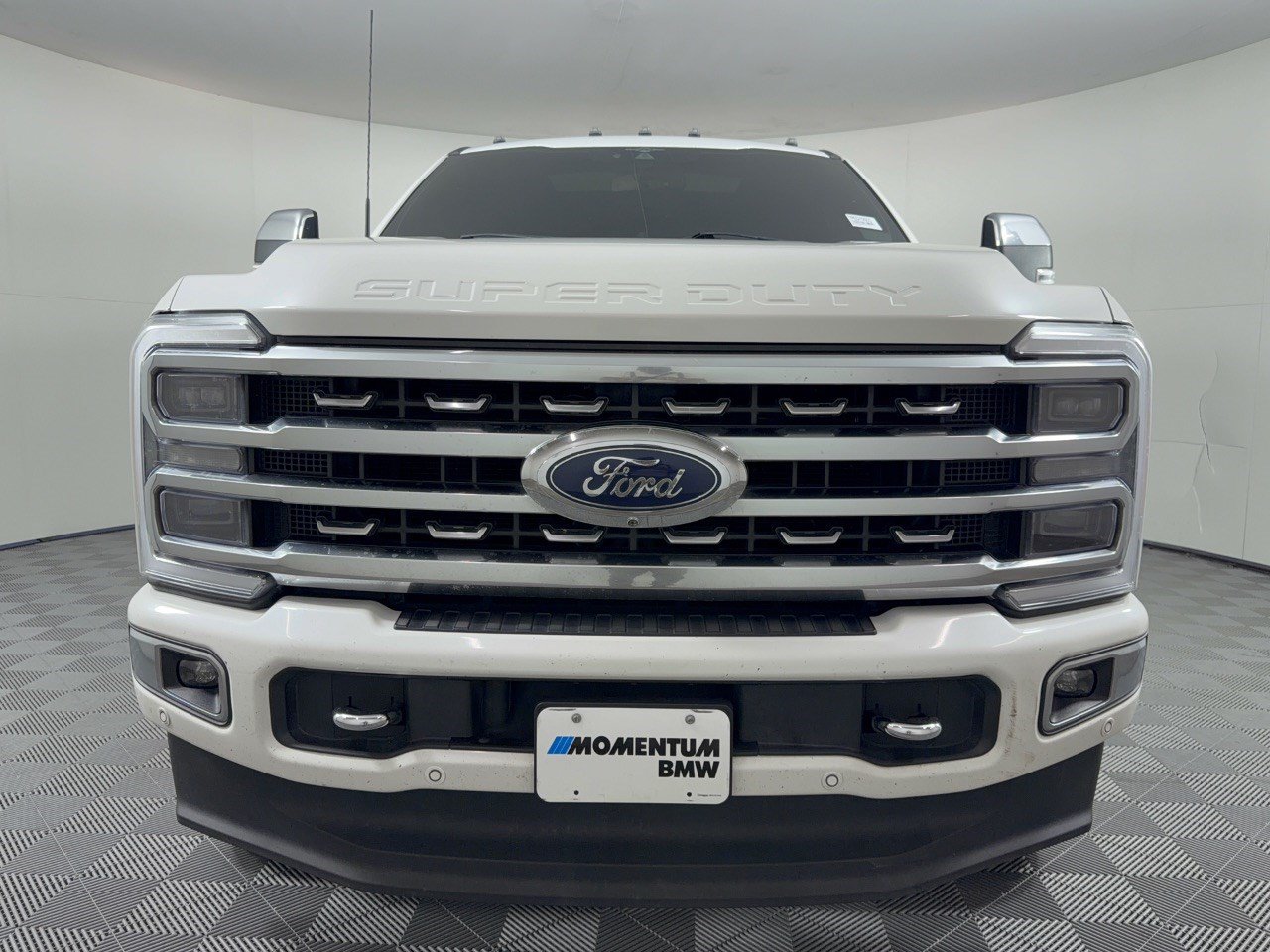 Used 2023 Ford F350 Platinum AWD/4WD image 6